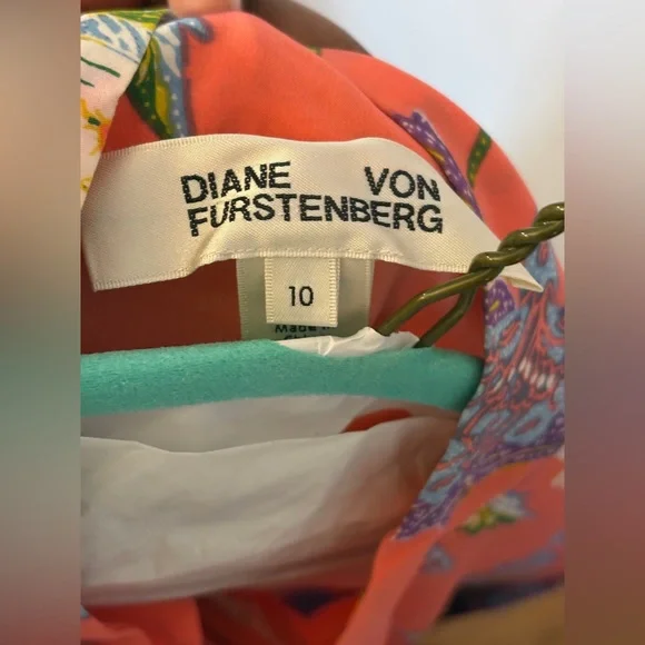 Diane Von Furstenberg Coral and Black Floral Long Sleeve Dress - Picture 3 of 3